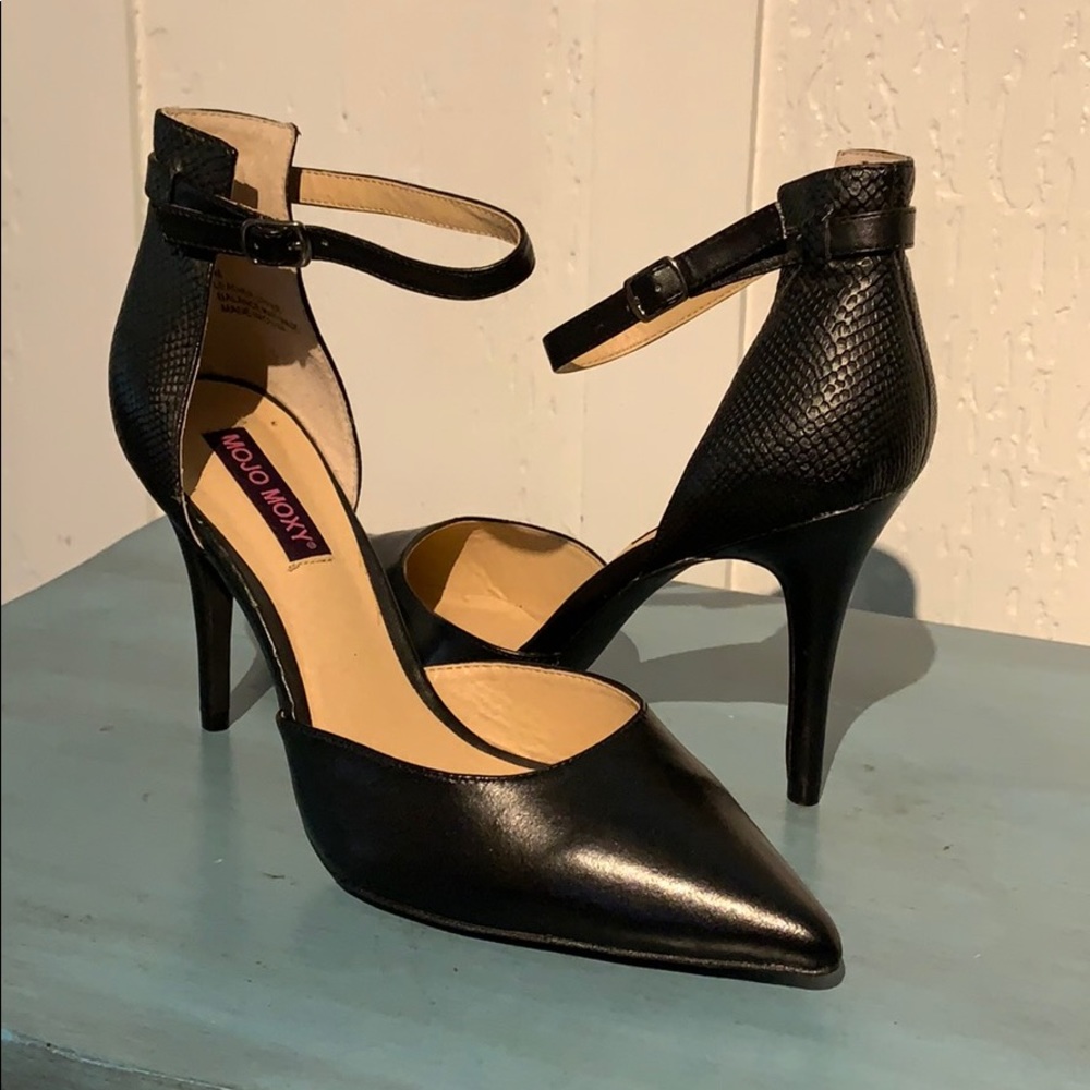 NEW Mojo Moxy high ankle strap leather stiletto